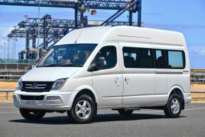 LDV V80 14 Seat Bus 2013 года